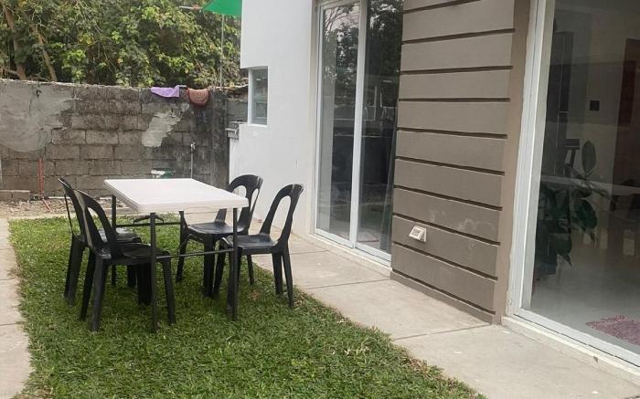 Modern House in Vigan (2 rooms)