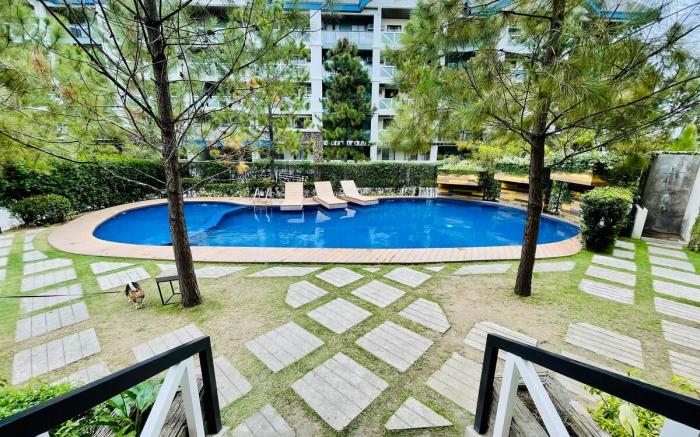 Junios Crib Pinesuites Tagaytay w/ Netflix&Disney+