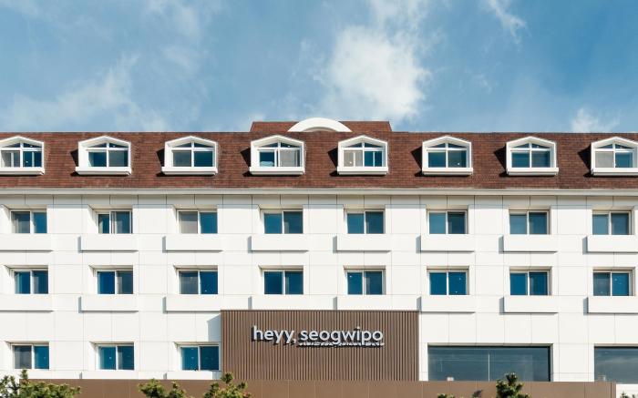 Heyy Seogwipo Hotel
