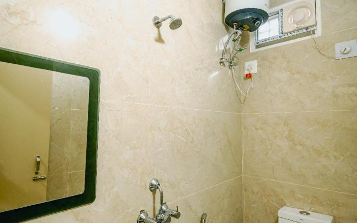 Livotel Premium Hotel Near Kiit University