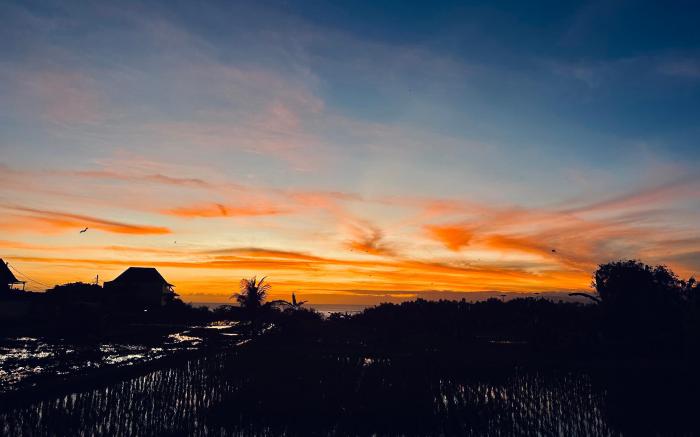 Tipsy Sea View Apartment