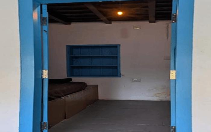 Crossroads Hostel 1957
