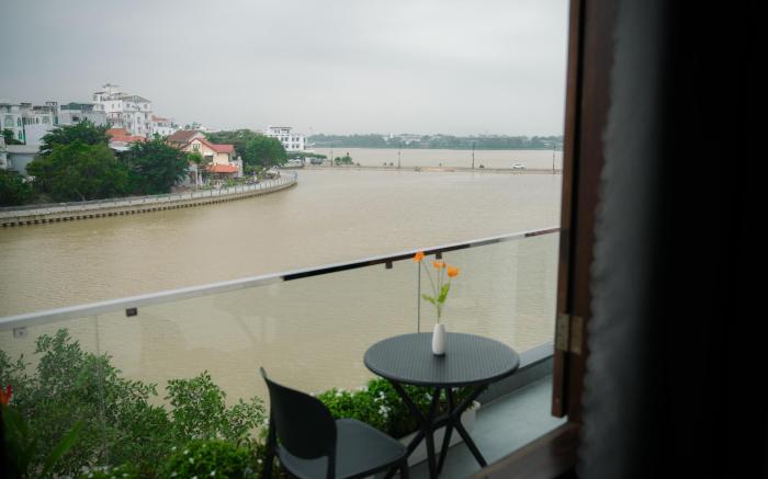 Như Ý Riverside Homestay