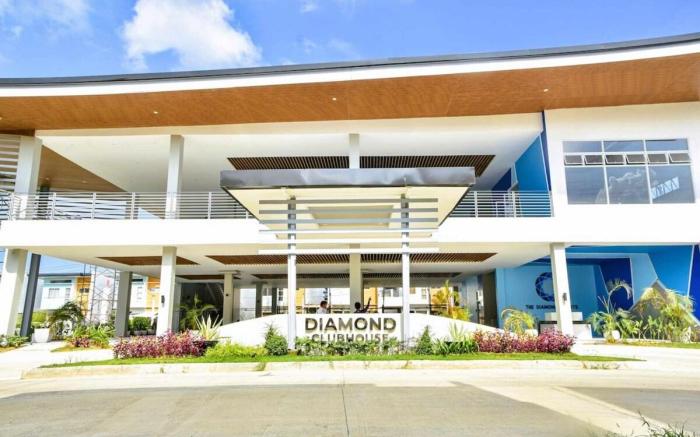 New Cozy 4BR Airport BeSTAYcation for Fam/Group13