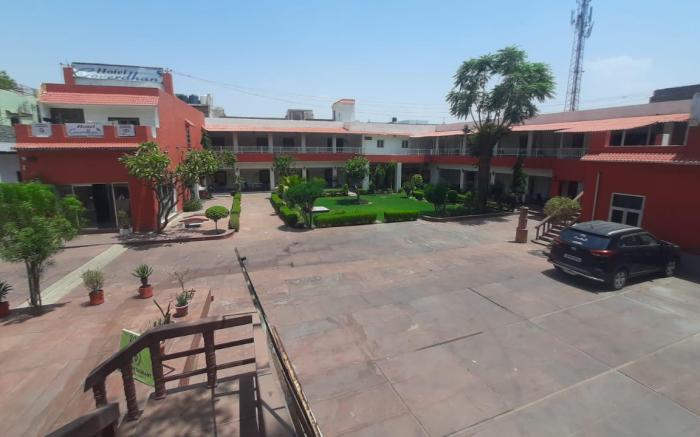 Hotel Goverdhan Tourist Complex