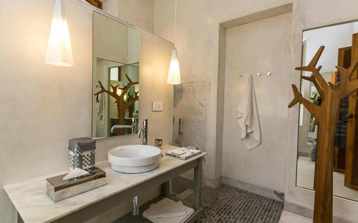 La Villa Hotel