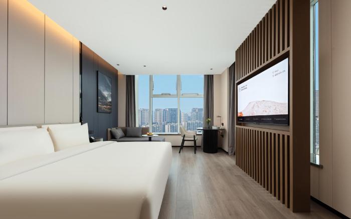 Atour Hotel Hangzhou Canal Huzhou Street