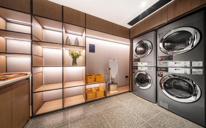 Atour Hotel Chengdu Longquan Shimao Plaza
