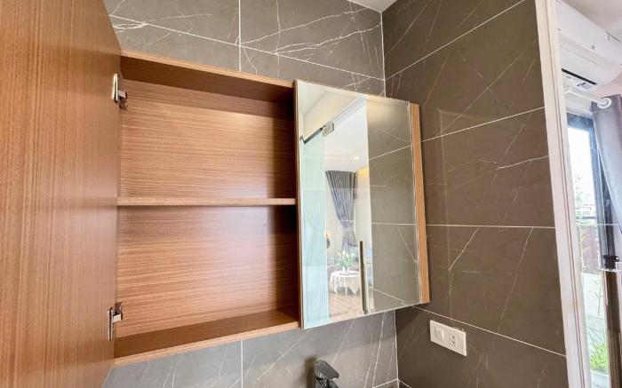 Leohousing studio room bacony in ba dinh