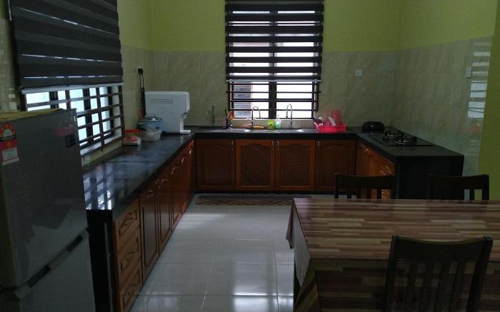 Abyadh Homestay