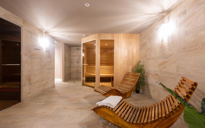 1834 & Spa