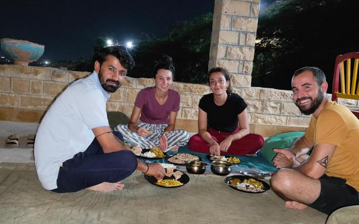 Nomadic Backpackers Hostel 