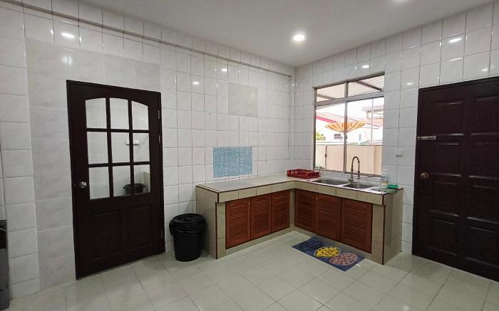 VI Homestay Pelita