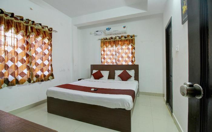 Hotel O The Mangrove Wood Residency