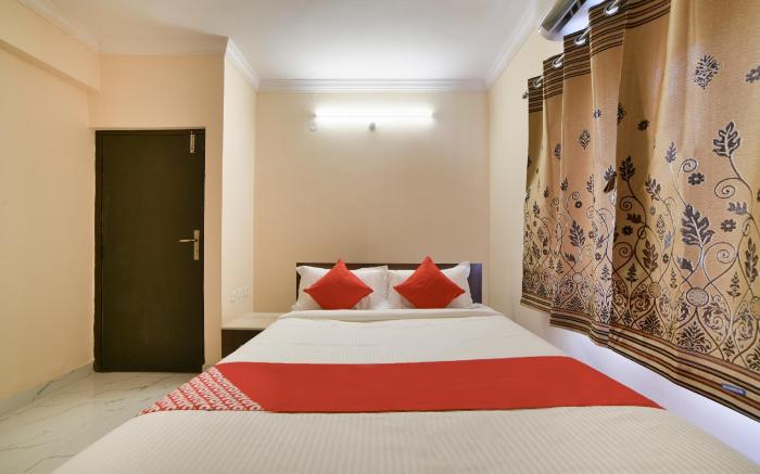 OYO 17315 Opal Residency