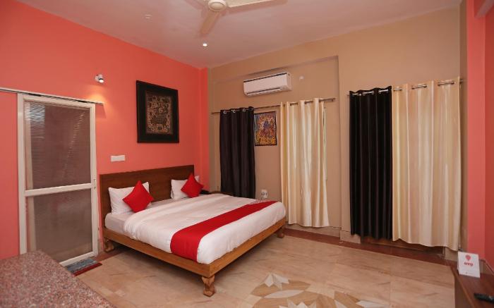 Super Collection-O Sara Grand Near Ram Manohar Lohia hospital