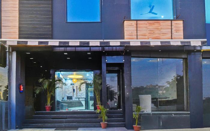 Super Townhouse Amrapali Circle Formerly Hotel Aqua