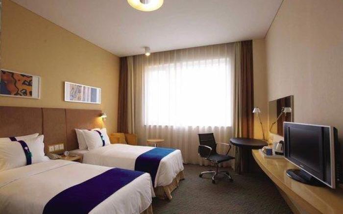 Holiday Inn Express Chengdu North Railway Station By IHG