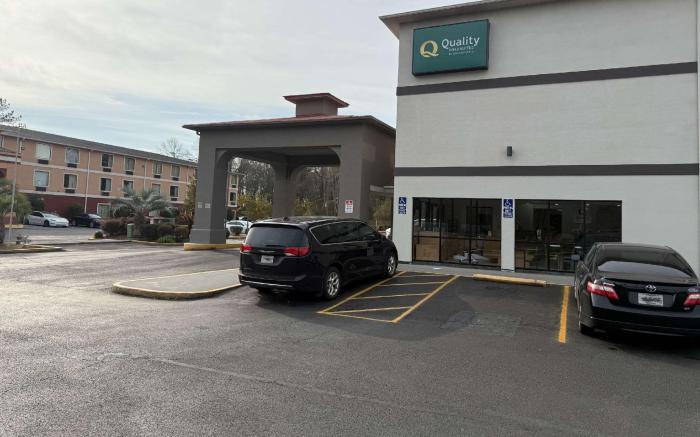 Quality Inn & Suites