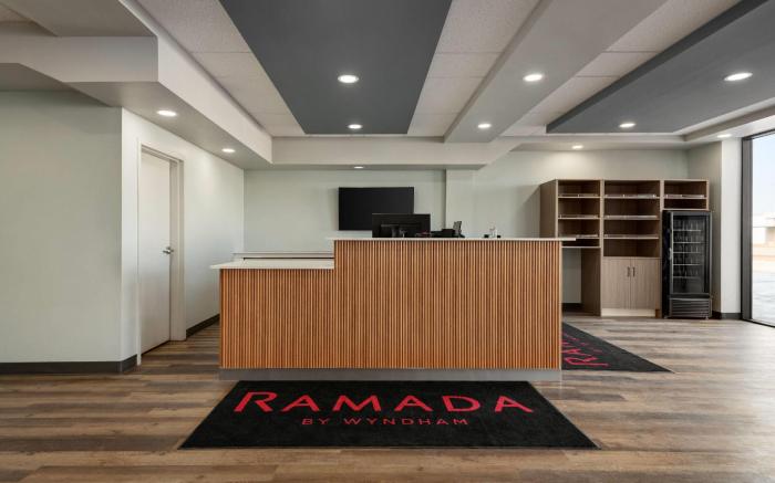 Ramada by Wyndham West Edmonton Hotel & Suites