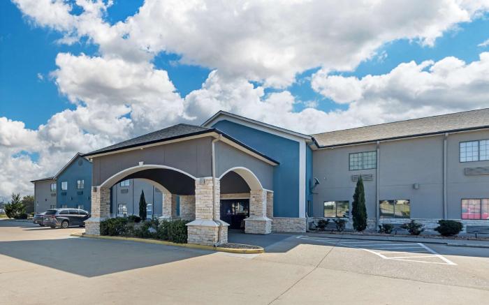 Best Western Atoka Inn & Suites
