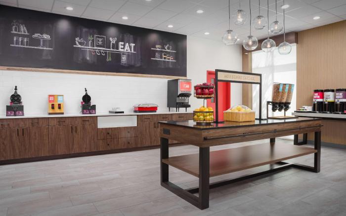 Hampton Inn & Suites Naples South