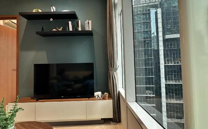 sky sutes klcc by FNF