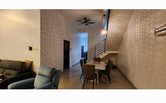 Sepadu pool Villa
