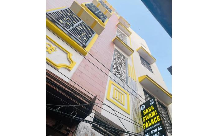 Baba Swami Palace