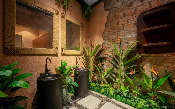 Wanderlust Station Hostel