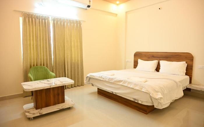 RAAYA GRAND INN