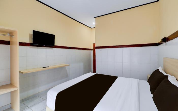 Townhouse Oak Legian Near Legian Beach Formerly Sayang Maha Merta