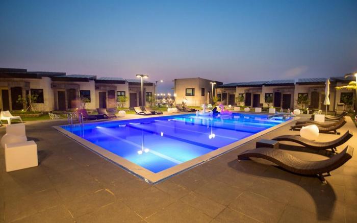 Jeju Christmas Poolvilla Resort