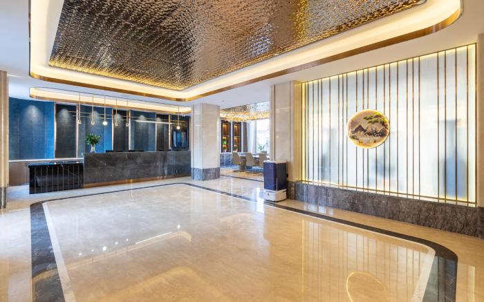 Starway Hotel Harbin Central Street Flood Control Monument