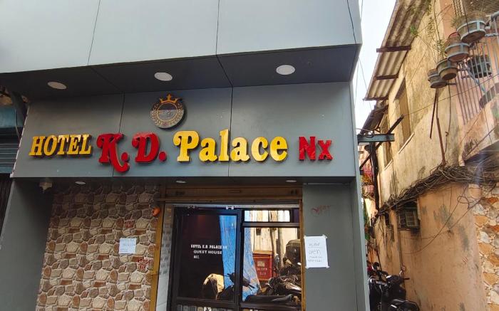 Hotel K D PALACE