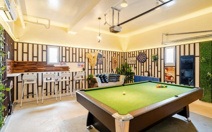 Billiards & Darts & Table Tennis & BBQ & kids room