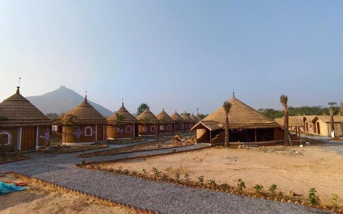 Ret Mahal Huts & Resort