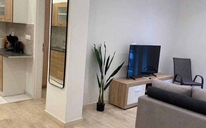 Athens Stylish 2BD Apt Near Agios Nikolaos Merto
