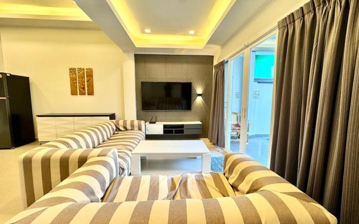 The Terrace Pratumnak 205 