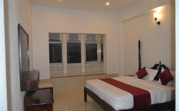 The Hinglajgarh Resort