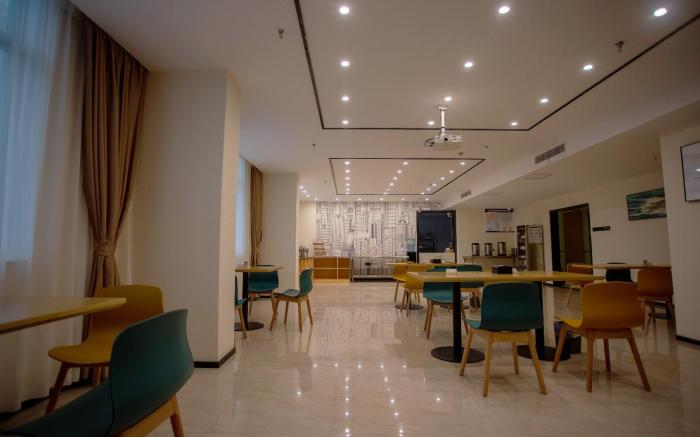 City Comfort Inn Huaihua Tianxingping Huyi Affiliated First Hospital