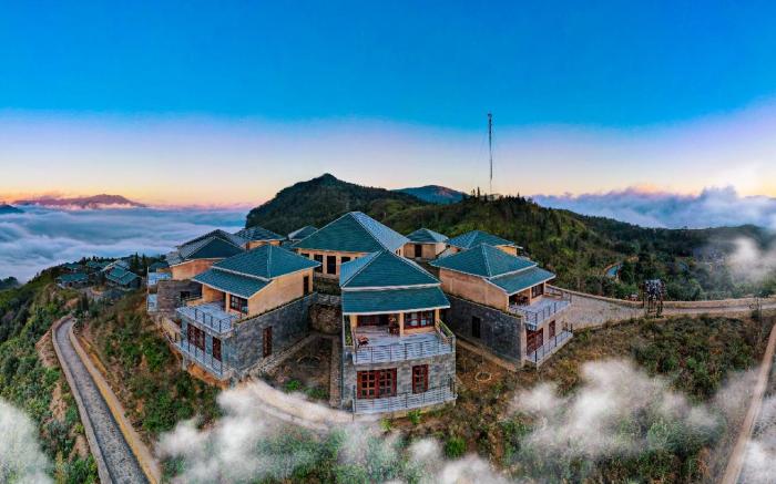 Cloud Paradise Resort