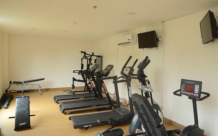 Calma Studio I @Tree Park Apartment