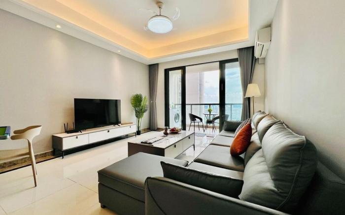 RF02 Family Suite Seaview 4BR L43 15pax R&F Seine