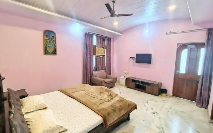 Riya Villa: Luxury Stay Varanasi