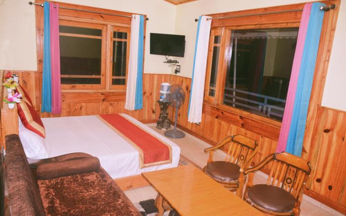 Anurag Hotel 