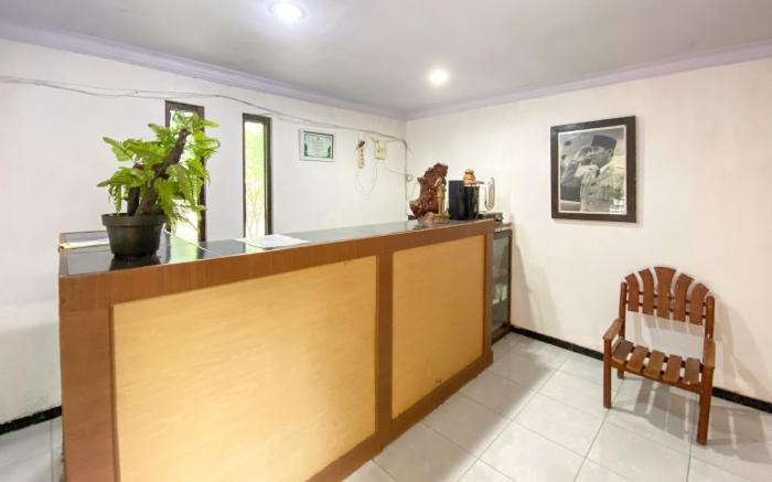 Surya Guest House Urbanview Probolinggo