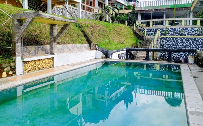 Villa Kampus Near Taman Safari Cisarua Puncak RedPartner