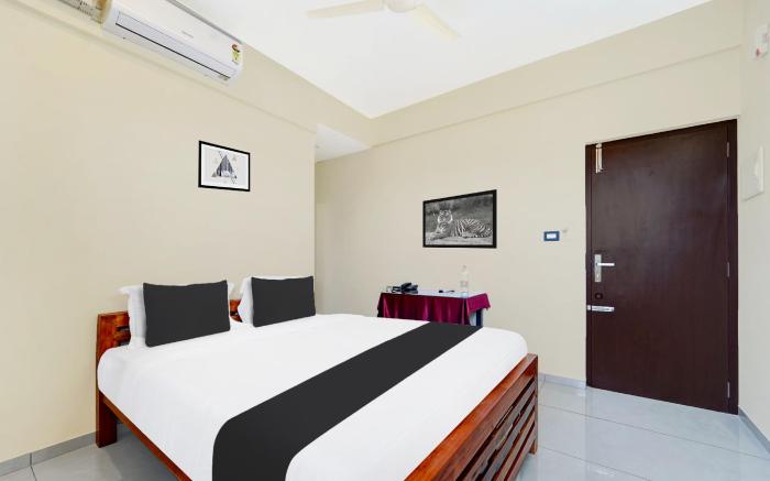 Super Townhouse Trivandrum Near Padmanabhaswamy Temple