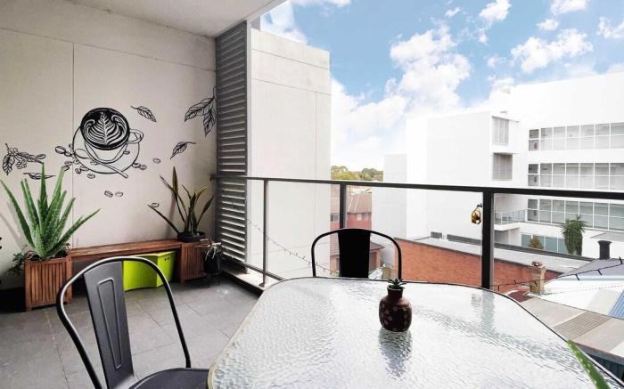 MetaWiseBnB|Hurlstone Park|2B Apartment w Parking 
